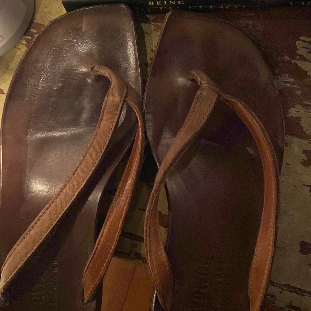 Cydwoq Zen Sandal